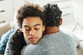 2 kinderen met ouders met psychische problemen of verslaving